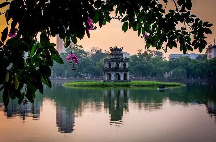 A City Built Around Water: Hanoi's Lakes and the Life at Their Edges