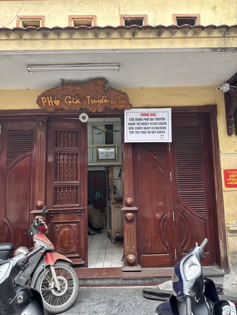 Beyond the Pho Bowl: Hanoi's Real Street Kitchen, One Plastic Stool at a Time