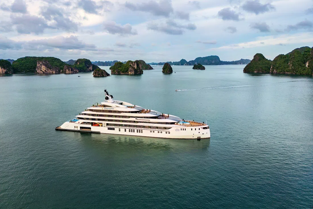 Grand Pioneers Cruise, Hanoi