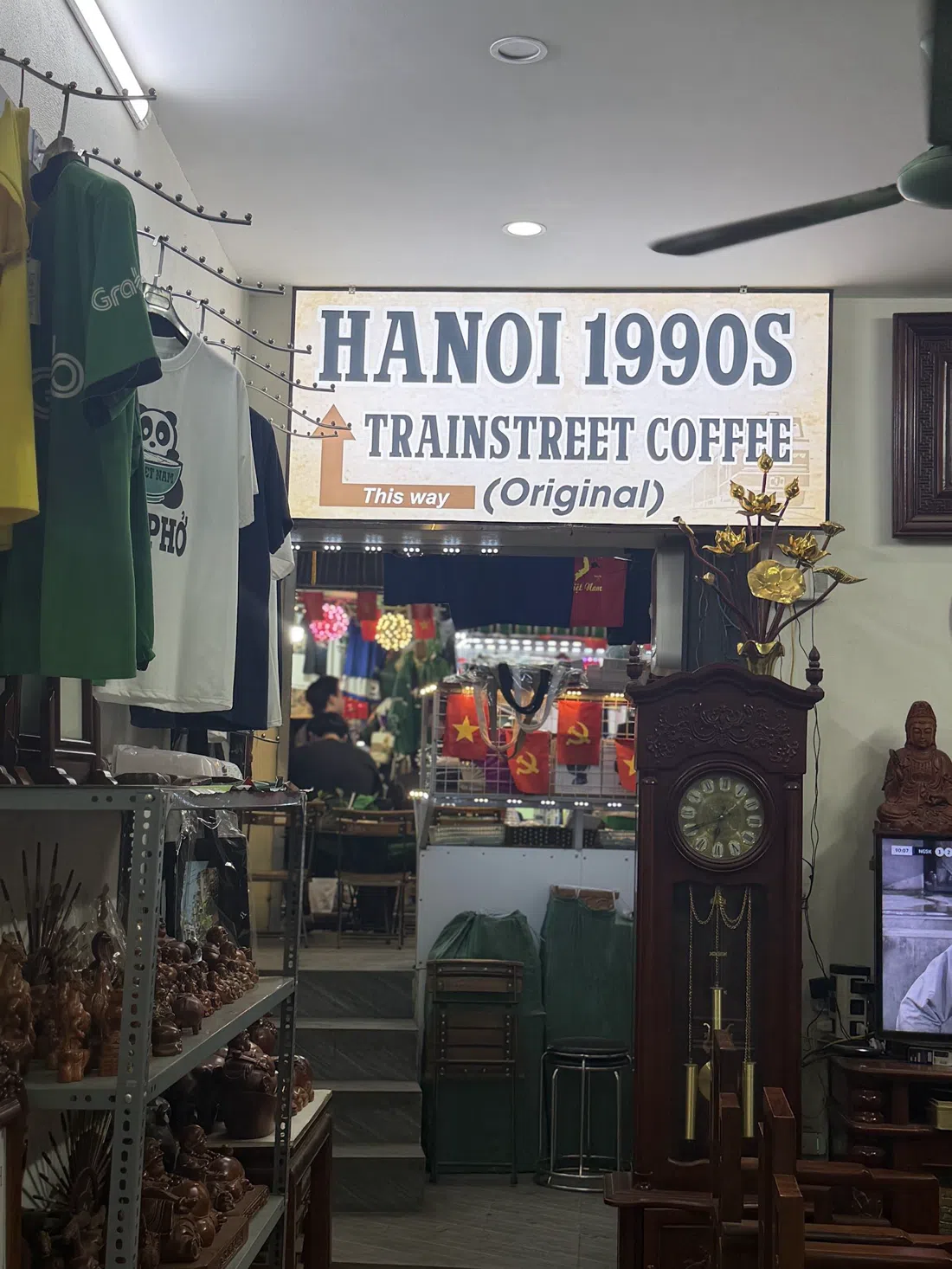 Hanois tog-gade (Le Duan-sektionen), Hanoi