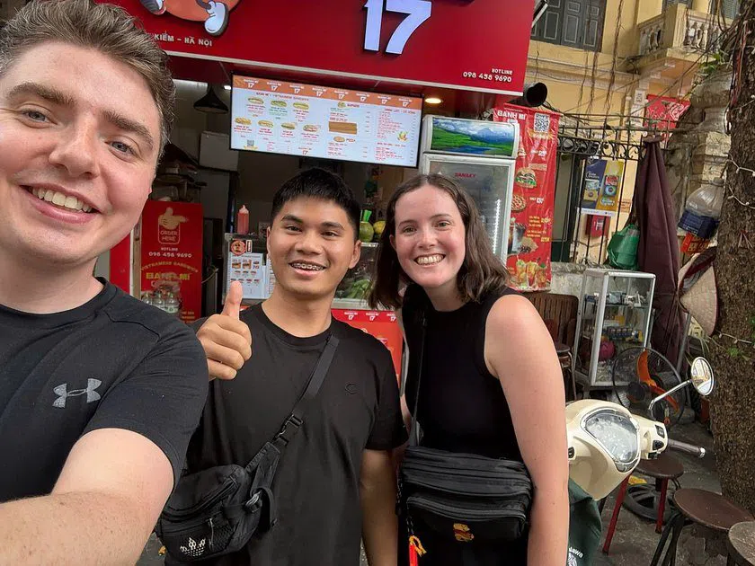 Hidden Hanoi: Secret Alleys, Local Life & Train Street (vandringstur, guide Thiên), Hanoi