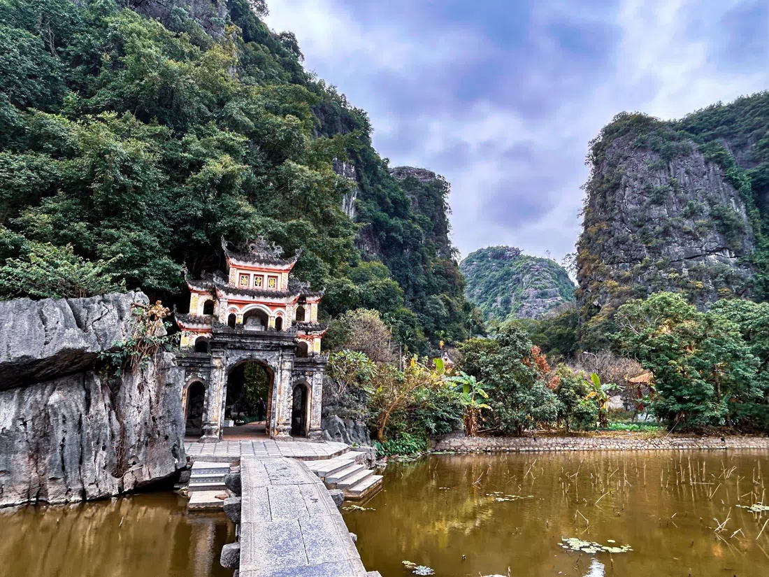 빅동 사원, 하노이