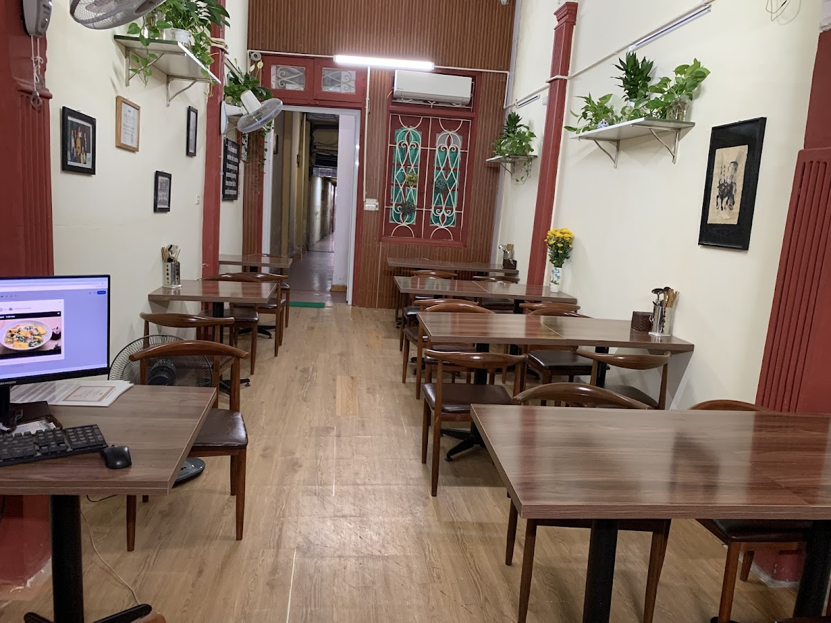Katze Vegan & Vegetarian, Hanoi