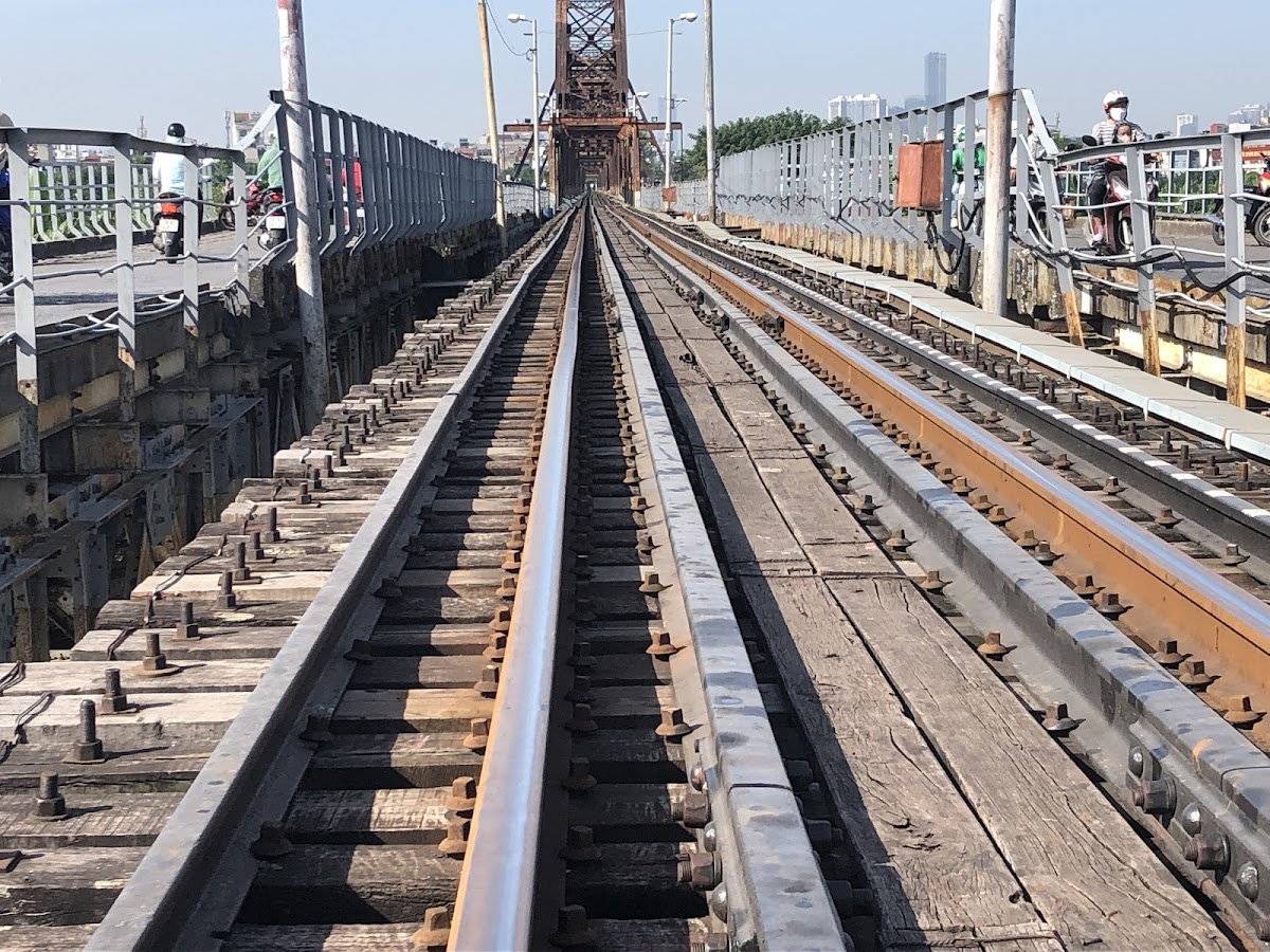 Long Bien Bridge — photo 4