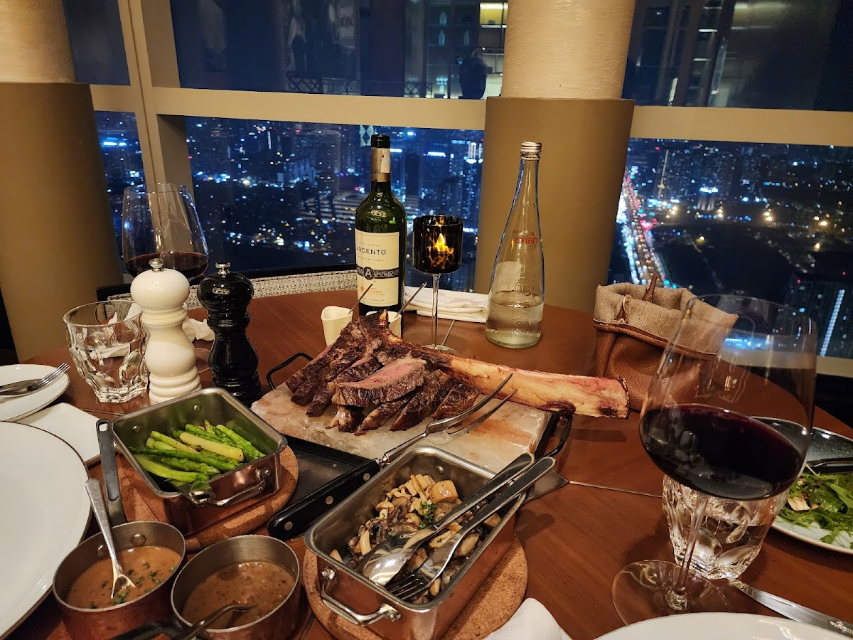 Stellar Steakhouse — photo 6