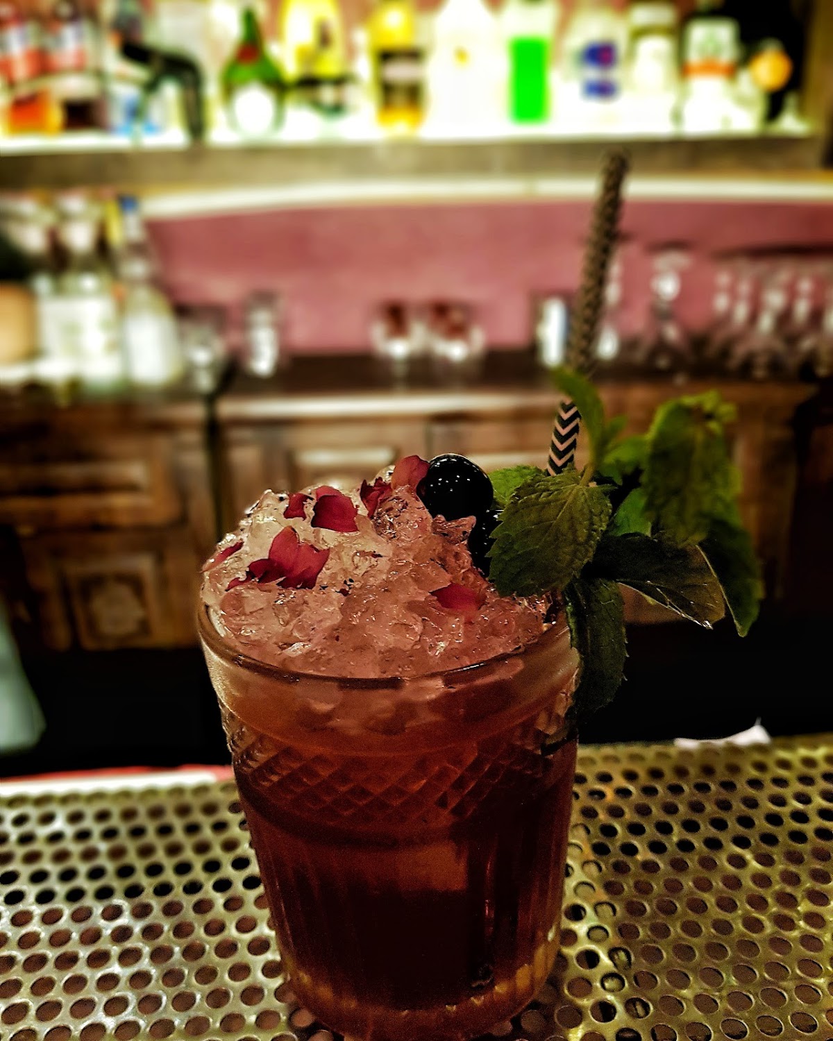 The Ne Cocktail Bar — photo 2