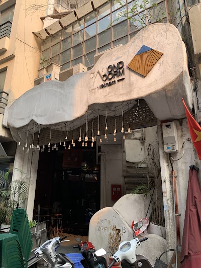 The Ne Cocktail Bar
