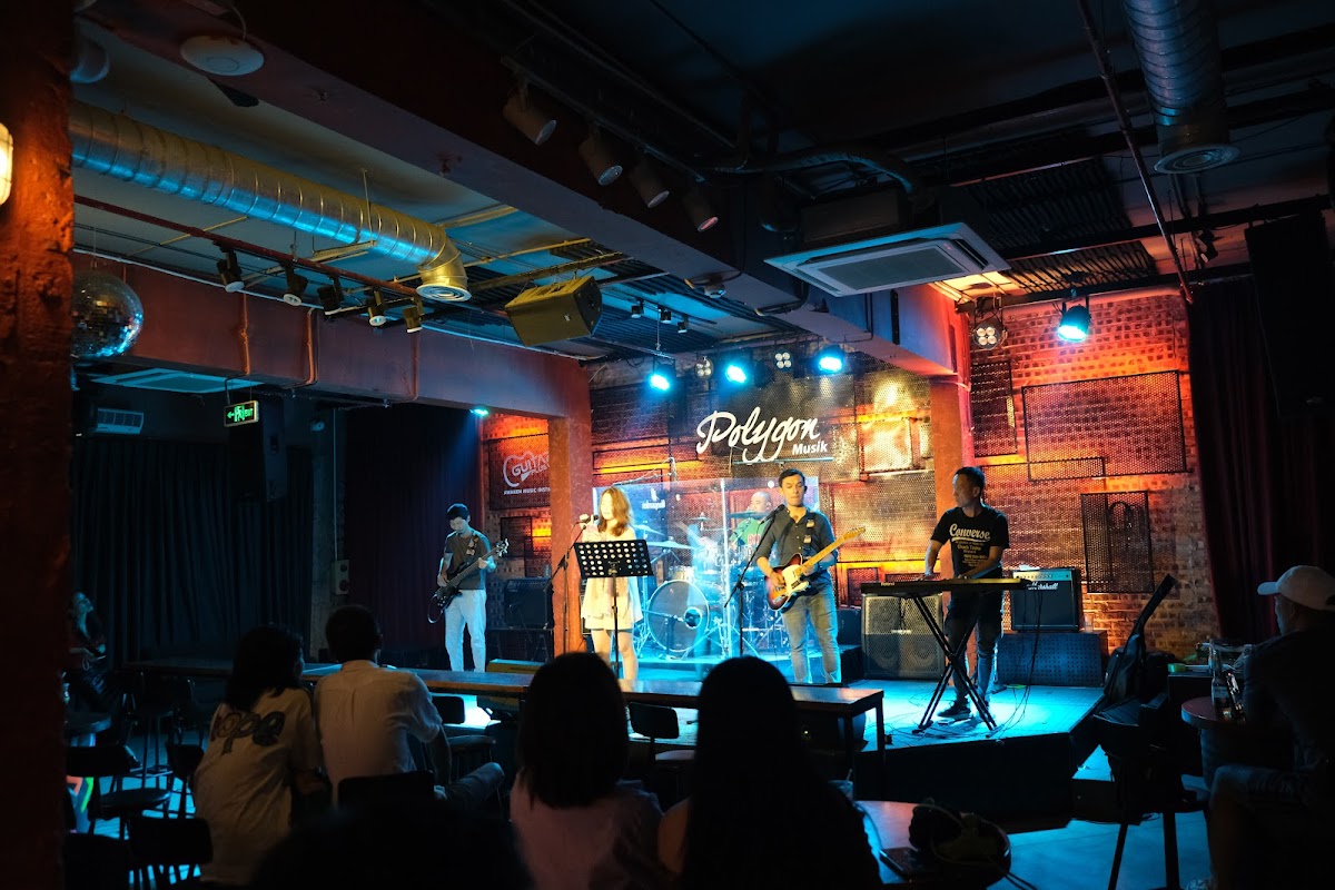 The Polygon Musik, Hanoi