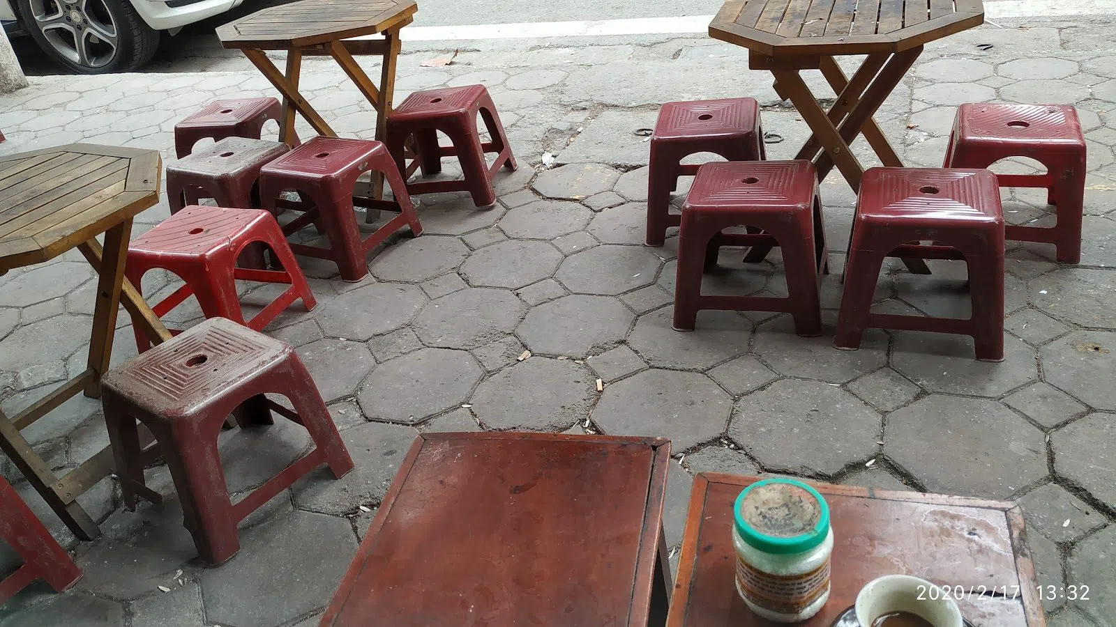 Hai Ba Trung, Hanoi: The Coffee Street, the Temple and the Mall the Old Quarter Doesn't Have